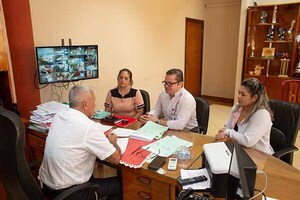 Autoridades de salud y seguridad se reúnen con intendente de Hernandarias para fortalecer trabajo en el distrito | DIARIO PRIMERA PLANA
