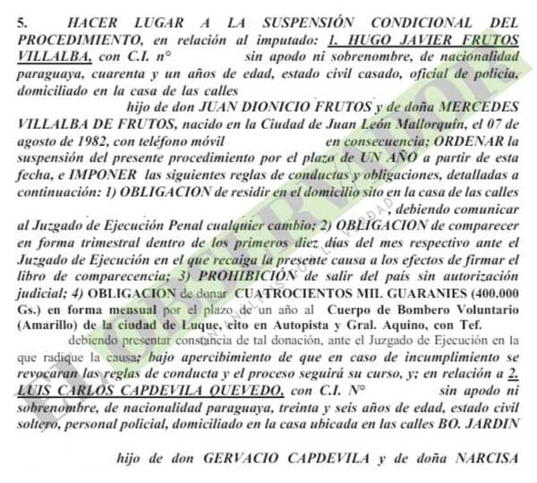 Otorgan suspensión condicional a policías en causa por tráfico de drogas