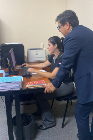 Chats filtrados: inician investigación a fiscales que imputaron a Marito y sus exministros - PDS RADIO Y TV