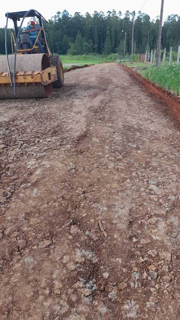 Municipalidad de Cambyretá impulsa mejoras en caminos