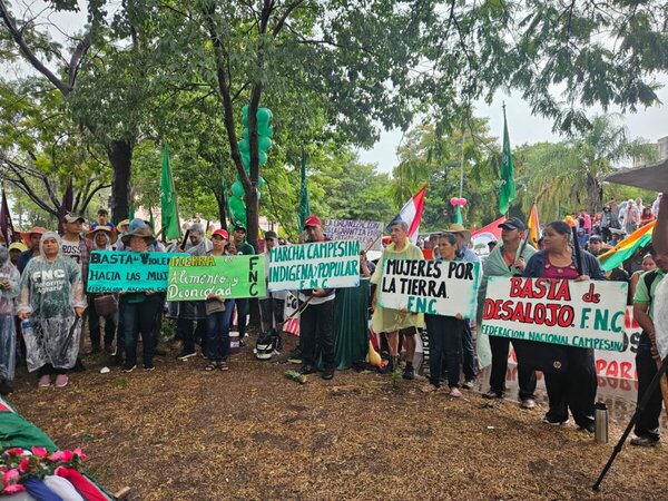 Al grito "contra todas las injusticias", marchan hacia el Congreso - Portal Digital Cáritas Universidad Católica