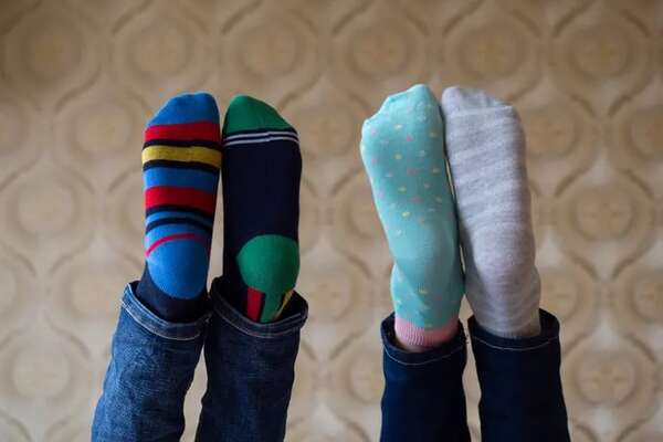 Medias desparejadas: Símbolo de diversidad en el Día Mundial del Síndrome de Down - Estilo de vida - ABC Color