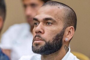 Versus / Dani Alves permanecerá en prisión al no haber depositado aún la fianza