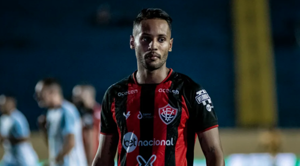 Versus / ¡Duró 2 minutos! La insólita expulsión del ex Cerro Porteño, Mateus Gonçalves