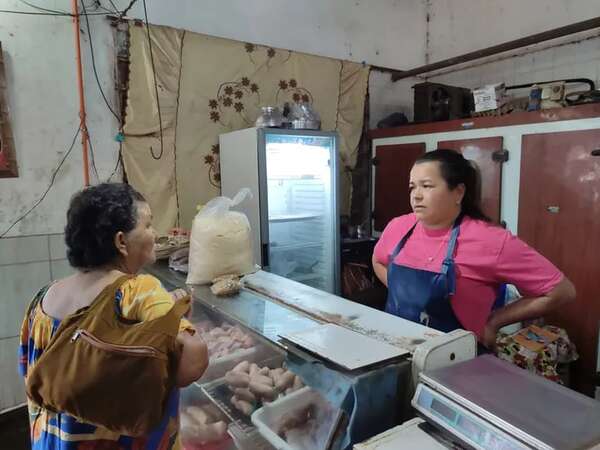 Caacupé: comerciantes del mercado municipal lamentan el alto costo de los ingredientes para la chipa - Nacionales - ABC Color