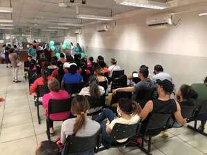 Cuestionan aglomeración de pacientes en hospital de Ciudad del Este - ABC en el Este - ABC Color
