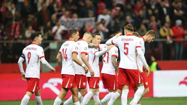 Lewandowski y Polonia, a la final contra Gales