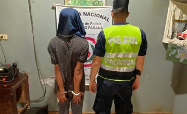Imputan a joven que asaltó a punta de estoque un local comercial