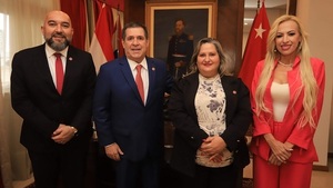 Concejal de Frente Guasu se afilia a la ANR y se une a Honor Colorado - Noticias Paraguay