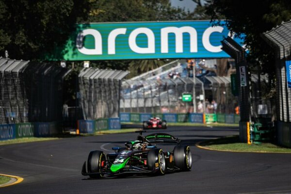 Buena clasificación de Duerksen en Albert Park en su tercera presencia en la F2