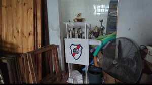 Delincuentes hurtaron en el club San Juan de Encarnación