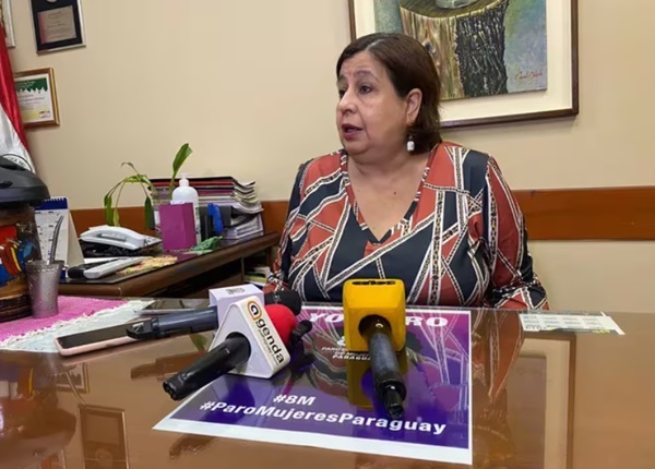 Senadora advierte que Gobierno aprobará ley “más benigna” sobre nepotismo para mantener privilegios