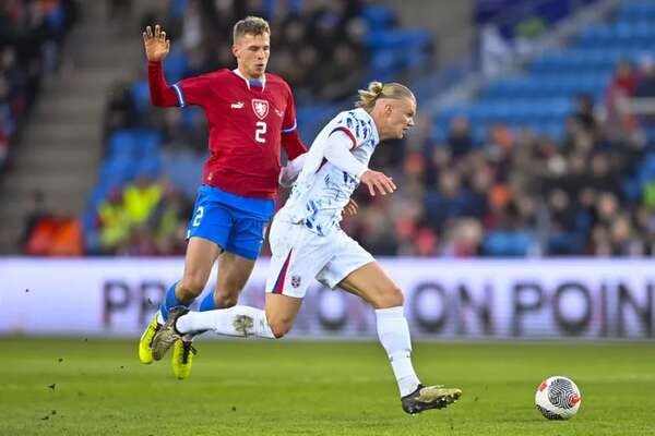 Haaland, derrota y tres partidos sin marcar con Noruega tres años después - Fútbol Internacional - ABC Color
