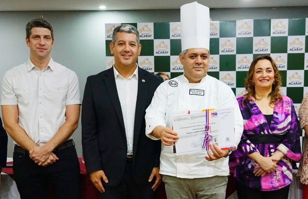 CDE: Trabajadores del sector gastronómico certifican sus competencias laborales - El Independiente