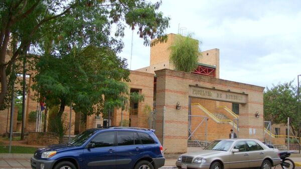 Elecciones estudiantiles en Derecho UNA entre incidentes
