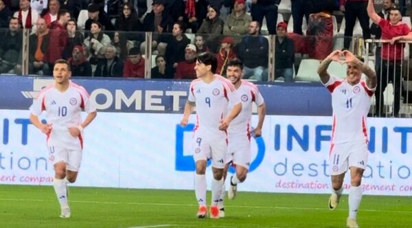 Versus / Chile golea a Albania en el debut de Ricardo Gareca