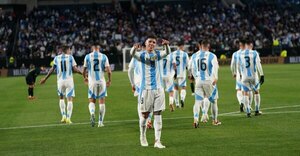 Versus / Argentina golea a El Salvador en su primer amistoso del año