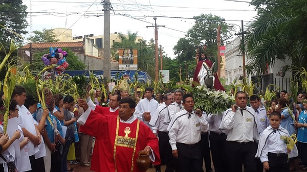 Domingo de Ramos en la Diócesis de San Lorenzo: misas, procesiones y bendición de palmas » San Lorenzo PY