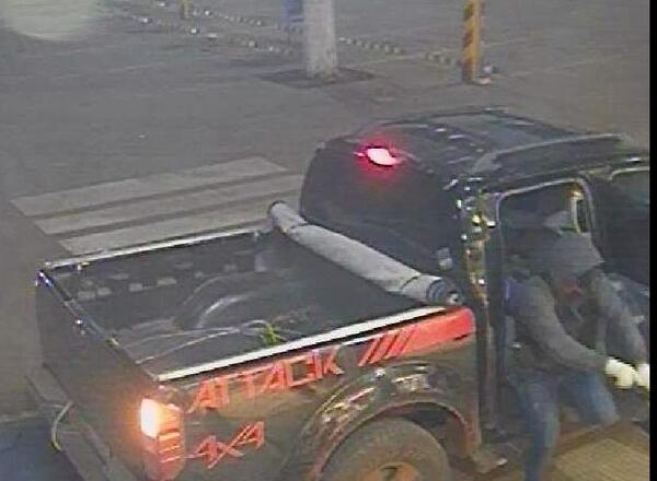 Fracasaron el atraco a cajero y asaltaron supermercado en CDE