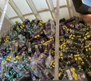 Eliminan más de 21.000 cigarrillos electrónicos falsos - Paraguay.com