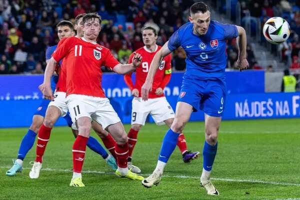 Seis segundos bastan a Austria - Fútbol Internacional - ABC Color