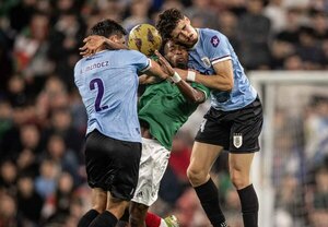 Versus / Uruguay apenas iguala ante País Vasco