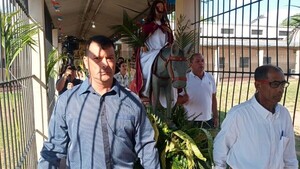 Semana Santa: Procesión del Señor de las Palmas en Tacumbú