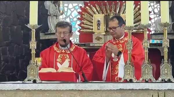 Fieles celebran el Domingo de Ramos con múltiples ceremonias en Ciudad del Este - ADN Digital