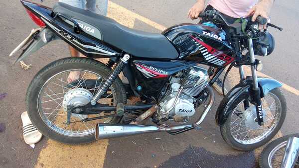 CHOQUE DE MOTOCICLETAS DEJÓ VARIOS LESIONADOS EN CARMEN DEL PNÁ.  - Itapúa Noticias