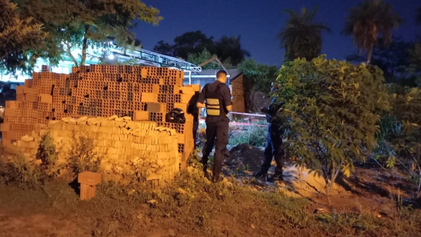 Una madre y su hija adolescente son asesinadas a puñaladas - Noticiero Paraguay