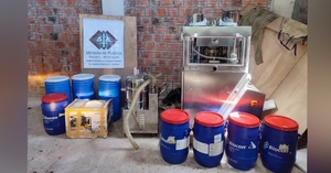 Autoridades desmantelan presunto laboratorio de drogas en operativo en Itapúa