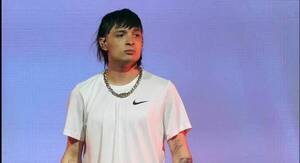 ¿Cerrando ciclos? Peso Pluma presentó su nuevo look