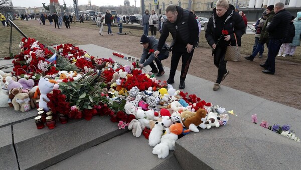 Atentado en Moscú: Suman 137 fallecidos, entre ellos tres niños
