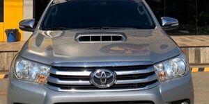 GRUPO COMANDO ROBA CAMIONETA EN EL DISTRITO DE PIRAPÓ - Itapúa Noticias