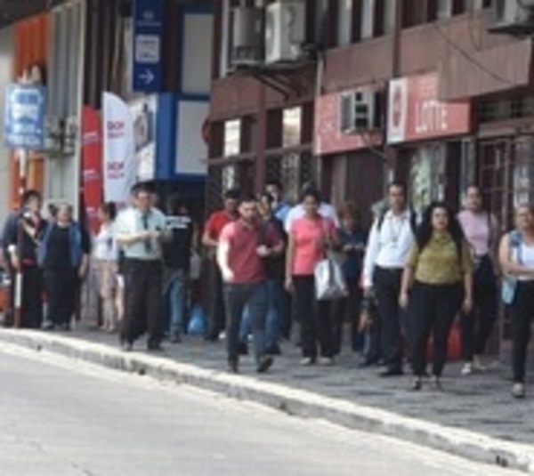 Desde Cetrapam reconocen que hay reguladas de buses - Paraguay.com