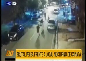 Brutal pelea frente a local nocturno en Capiatá | Telefuturo