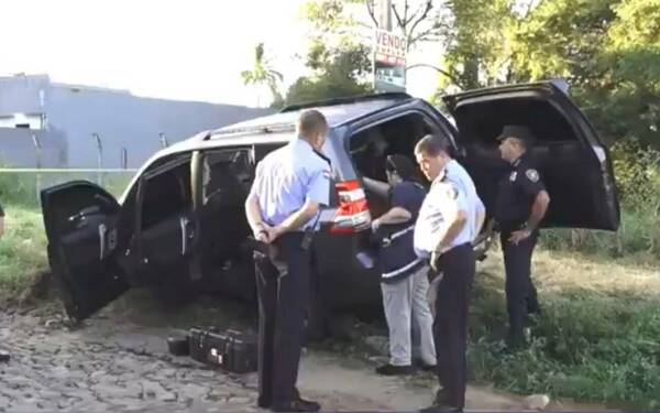 Quisieron secuestrarlo, pero hicieron todo mal: cayeron tres y buscan a un prófugo