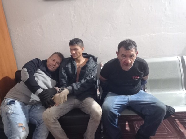 Atrapan a presuntos asaltantes tras persecución en Asunción - ADN Digital