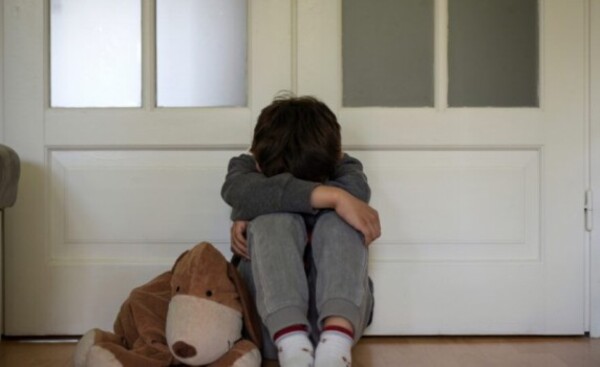 Imputan a docente que habría abusado sexualmente de alumno de 7 años