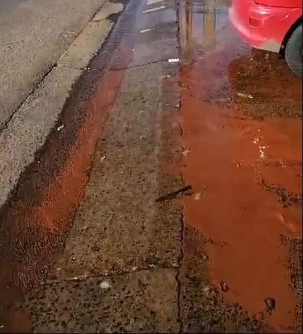 Video: gran pérdida de agua en 4 Mojones - Crónicas Ciudadanas - ABC Color