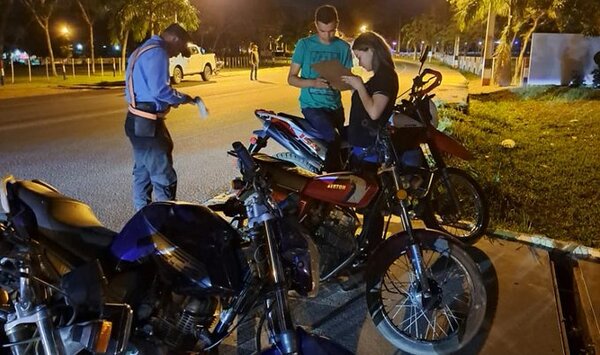 Incautan de motocicletas durante controles en Curuguaty