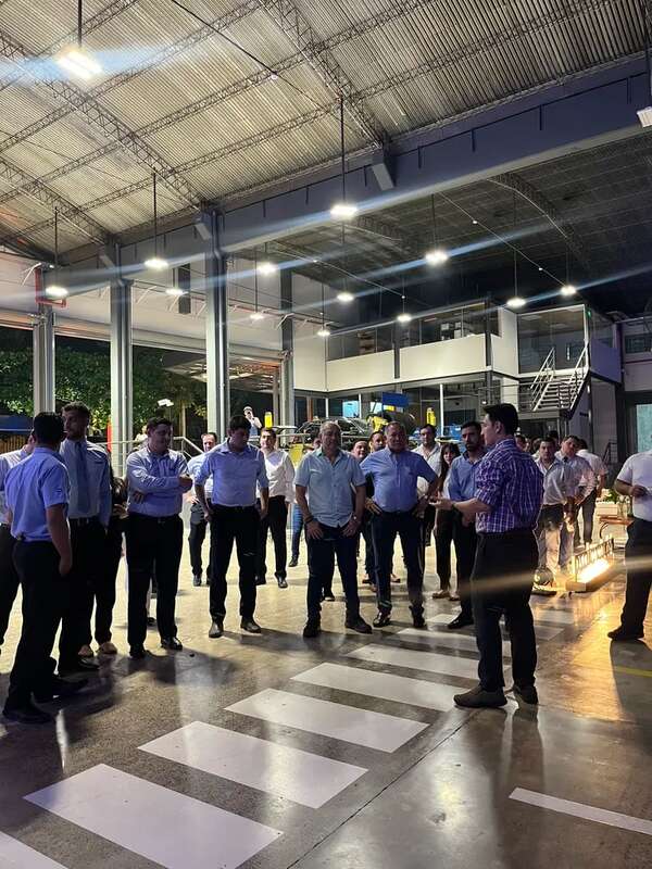 Motorplaza, de Perfecta, organizó encuentro con referentes de principales aseguradoras del país - Economía - ABC Color