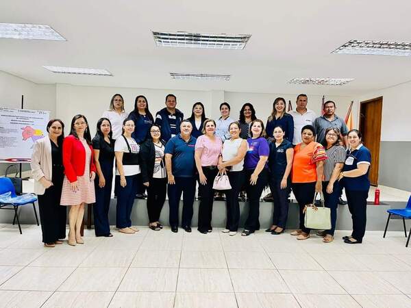 Docentes desarrollaron análisis y ajustes del Proyecto Educativo Departamental - Radio Imperio 106.7 FM