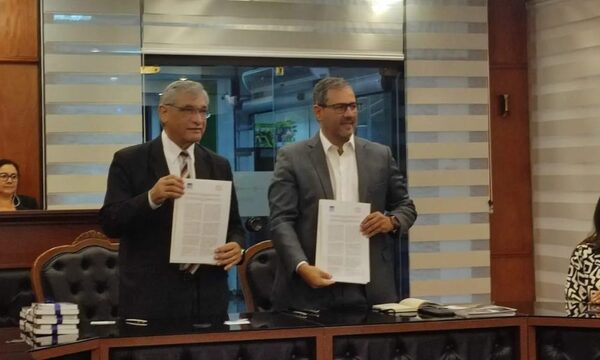 UNE firma convenio de cooperación interinstitucional con universidad brasileña
