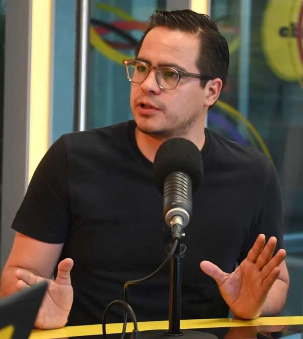 Medicina: médicos insisten en renuncia de Federico Mora al Cones - Nacionales - ABC Color