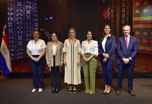 La Casa de la Integración de CAF homenajeó a los artesanos y artesanas en su día - Sociales - ABC Color
