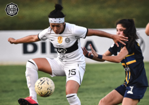 Versus / El lance inaugural del torneo femenino corre por cuenta de Olimpia y Trinidense