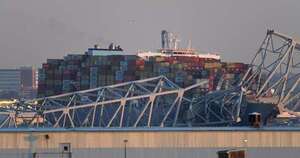La Nación / EE. UU.: un barco chocó contra un puente y se desplomó en Baltimore