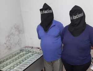 Empleada roba 50.000 USD, y compró dos vehículos