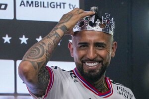 Versus / Arturo Vidal: “Nos tocó Cerro que es el mejor de Paraguay”